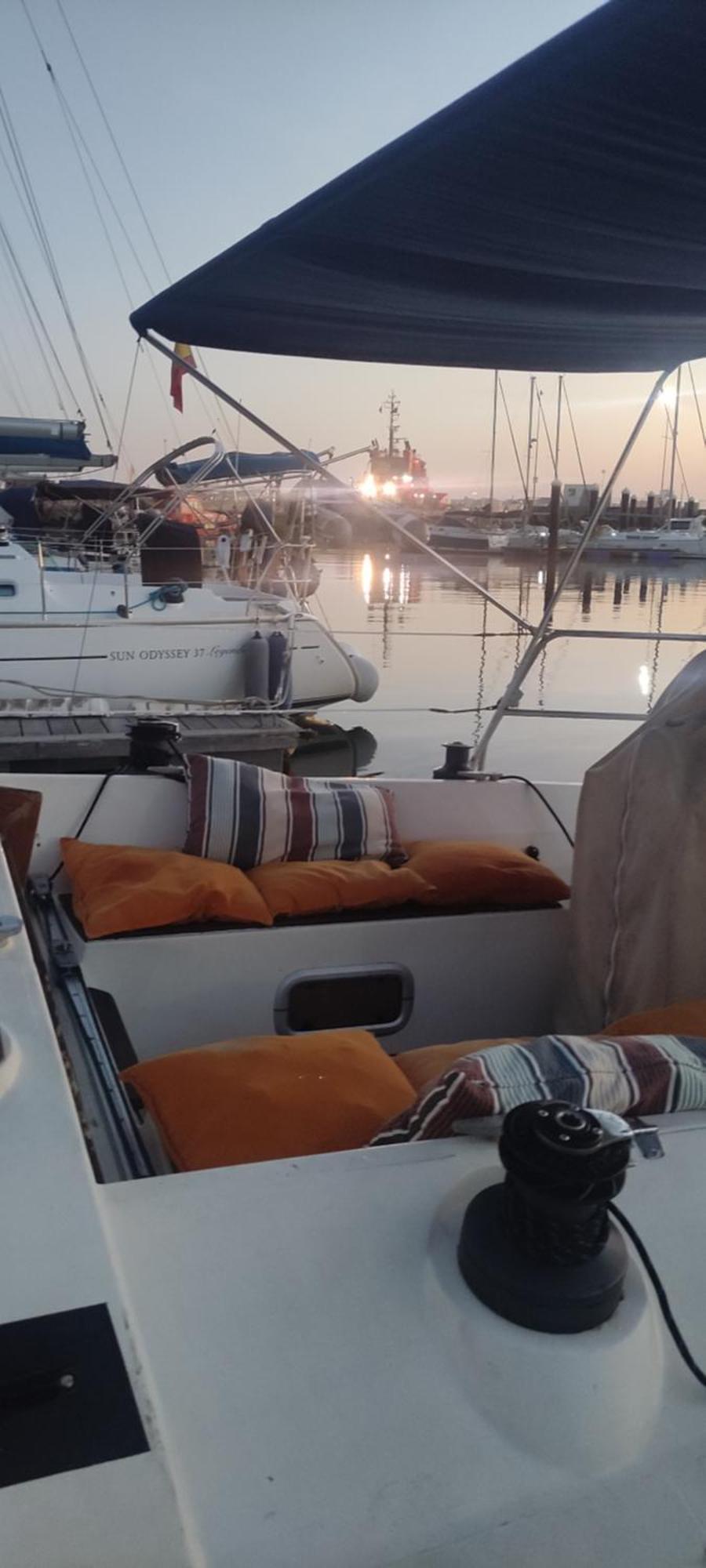 Boat-Apartamento Flotante Cadiz.. La Juanita Arroyo Luaran gambar